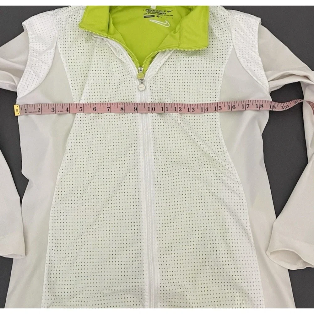 Nike womens medium